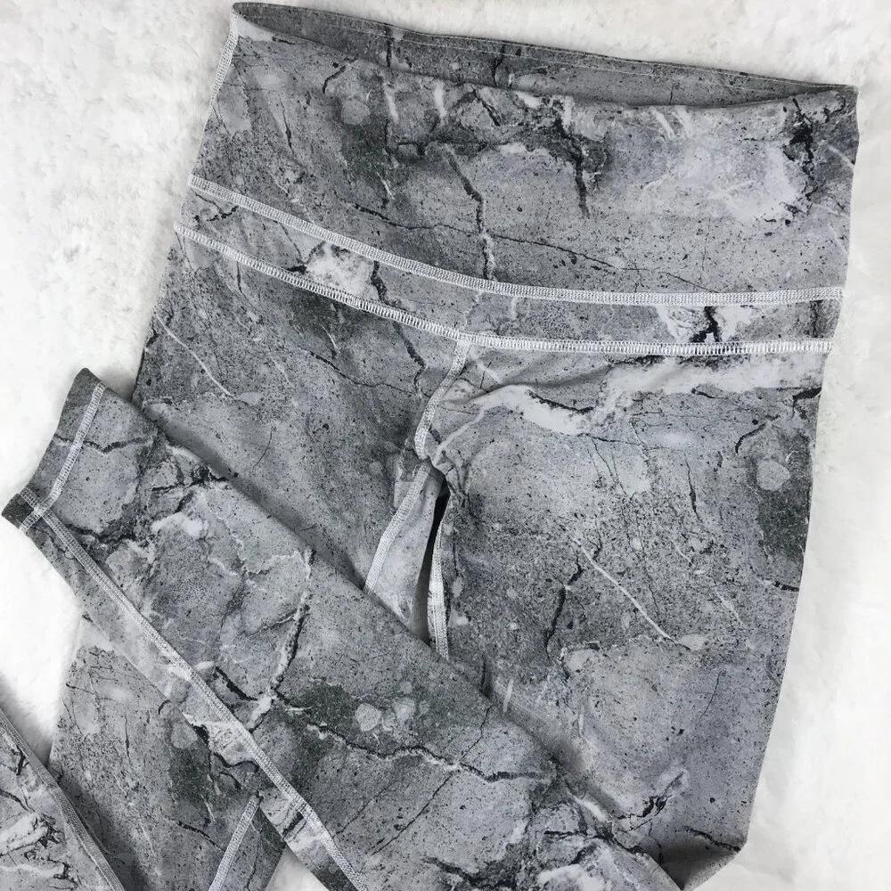 Marble Print Athletic 25